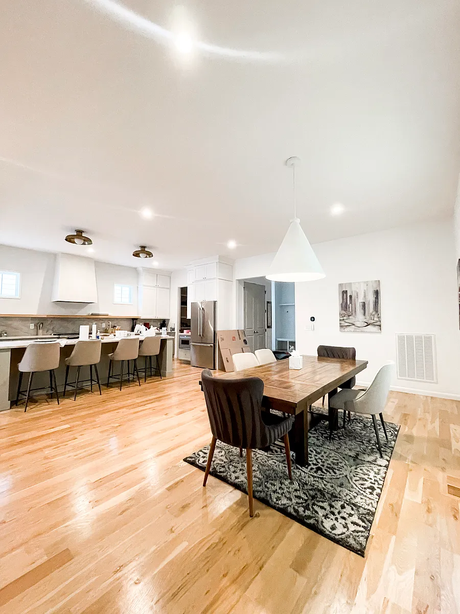 Building Photo - 4116A Eden Ave