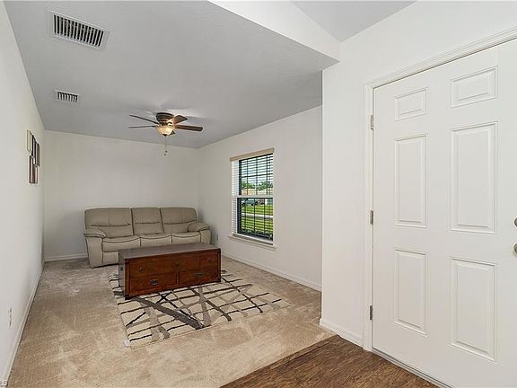 4th image of 1101 NE 5th Ave