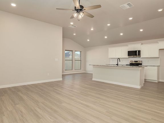 2nd image of 3003 Buckthorn Dr