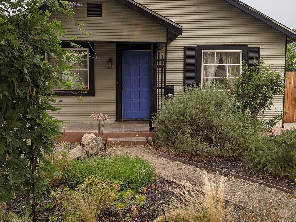 Front yard of the house.