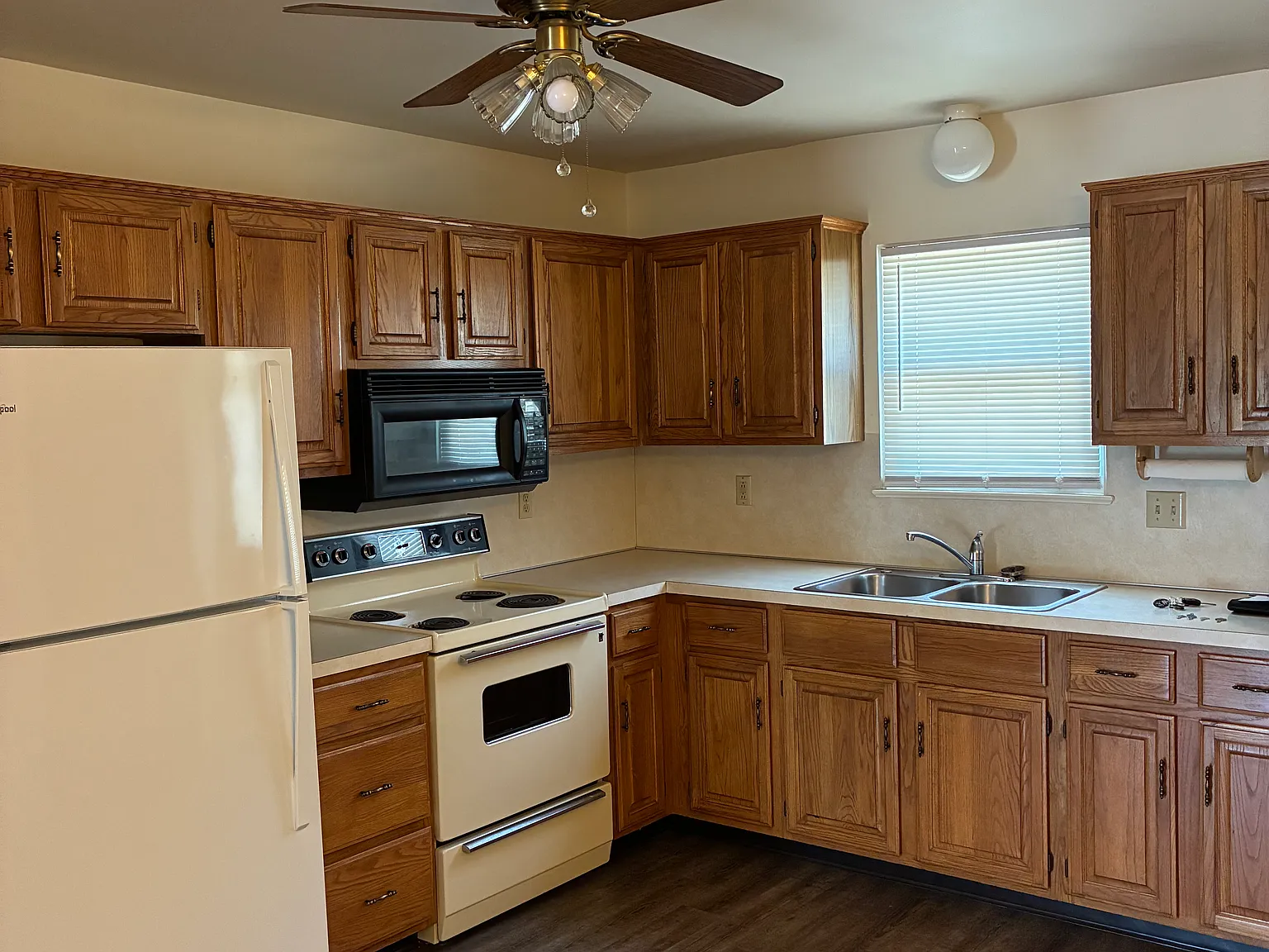 2 bed, $1,500 — Photo 3