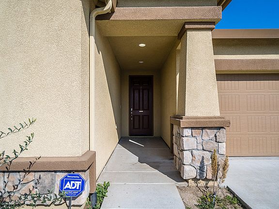 2nd image of 3748 E Laura Ave