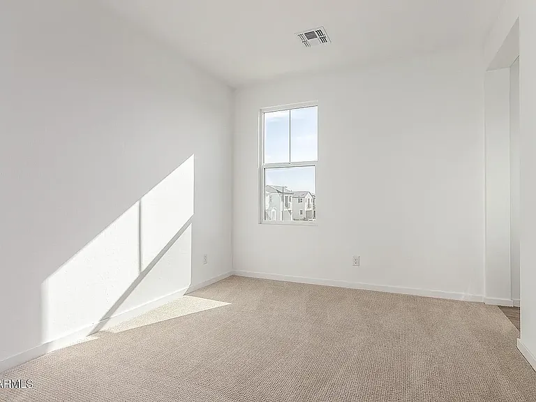 2488 W Rowel Rd — Photo 13