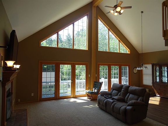 5th image of 1001 Wickman Dr