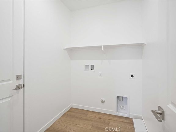4th image of 3254 Garnet Ln