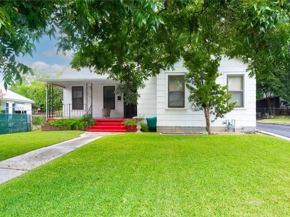 275 S Mesquite Ave, New Braunfels, TX 78130