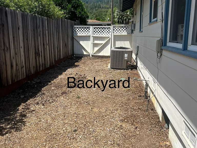452 Silva St #A — Photo 9