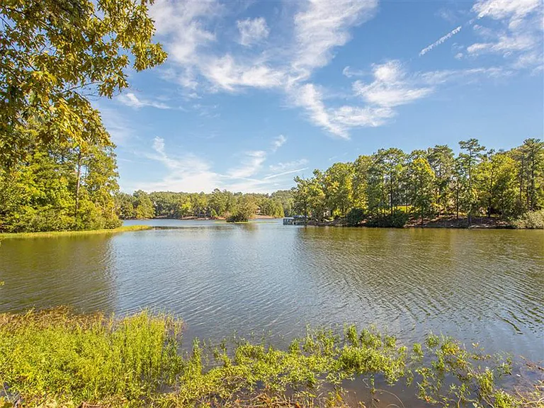 Hawthorne at Lake Heather — Photo 47