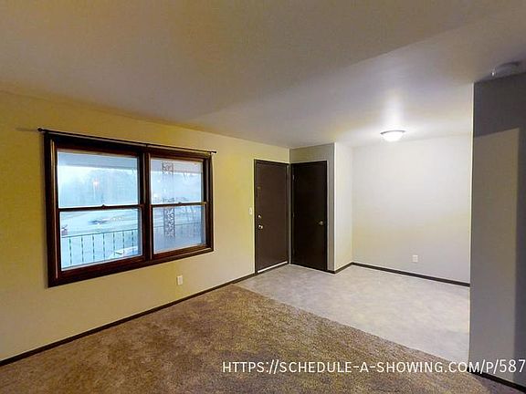 3rd image of 701 Grove St #5