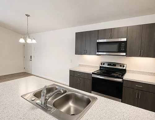 501-8 Gethings Cir Photo 1