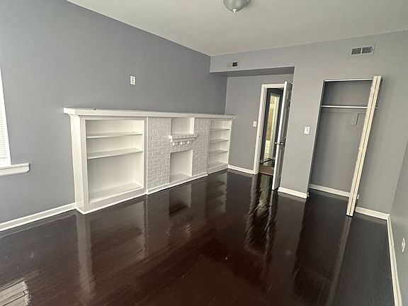 2nd image of 6400 S Fairfield Ave #1