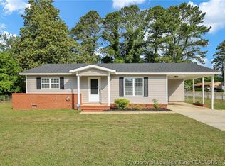 718 Moriston Rd, Fayetteville, NC 28314