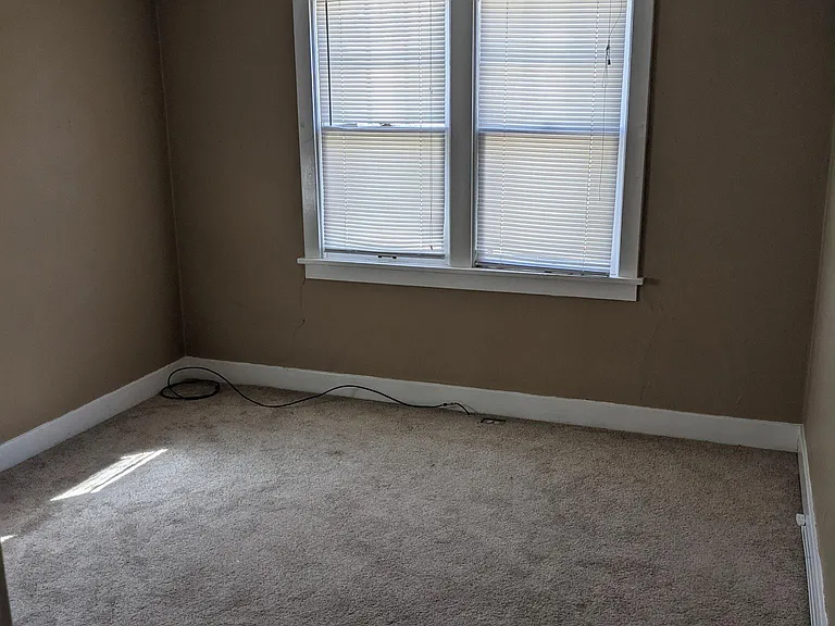 2227 N Grand Ave #2227 — Photo 15
