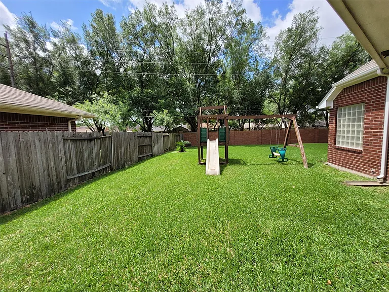 15427 Truslow Point Ln — Photo 27