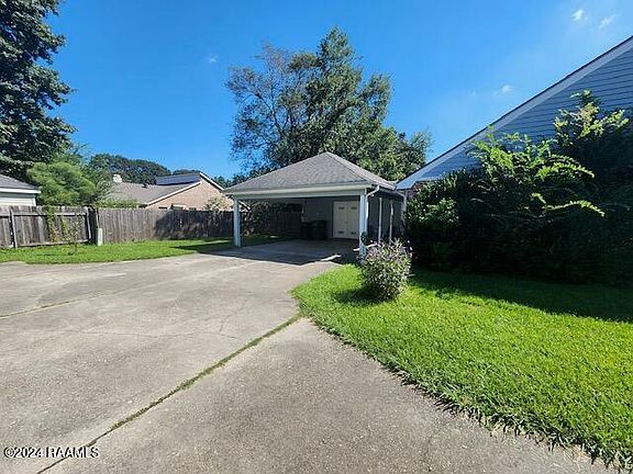 2nd image of 112 Teakwood Dr