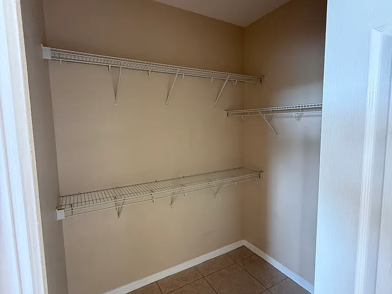 9400 Flowering Cottonwood Rd — Photo 12