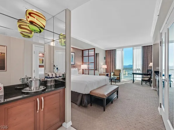 125 E Harmon Ave #3304, Las Vegas, NV 89109