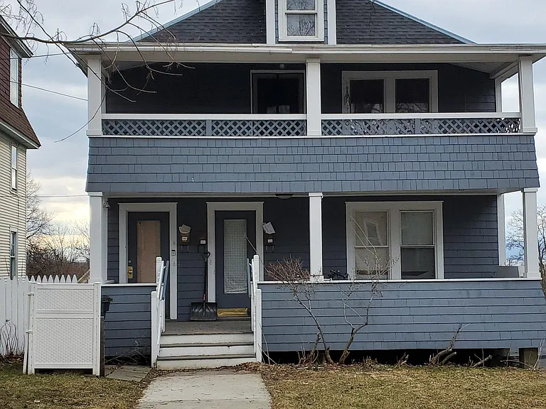475 Saint Paul St — Photo 1