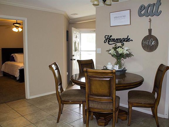 5th image of 1825 Flagstone Dr