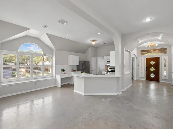 9321 Colberg Dr, Austin, TX 78749