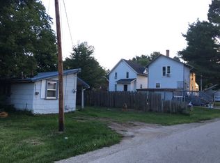 1033 1/2 Myers Ave, Ashland, OH 44805
