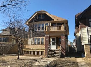 2605 N 49th St, Milwaukee, WI 53210