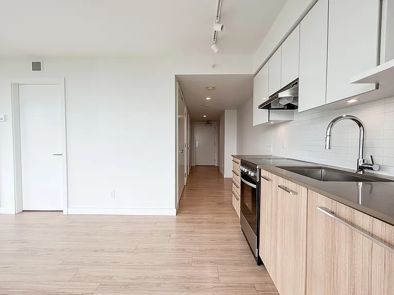 1108 Pendrell St — Photo 65