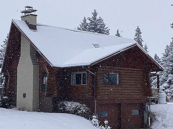 2 Car Garage/full basement.