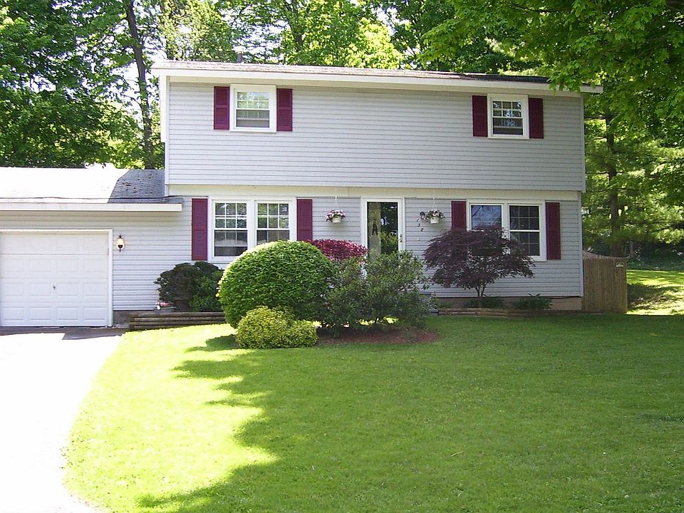 1st image of 138 Gordon Pkwy