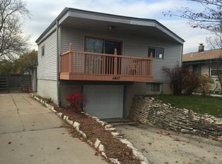 4857 N 103rd St, Milwaukee, WI 53225