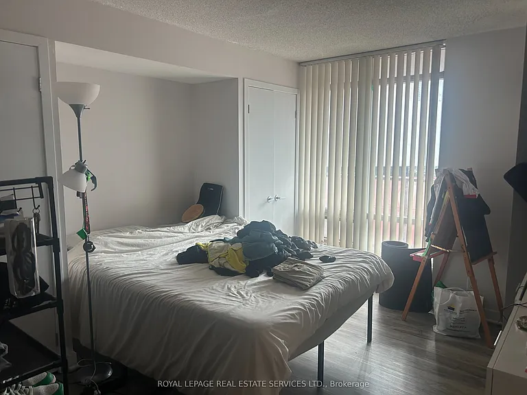 361 Front St W #705 — Photo 7