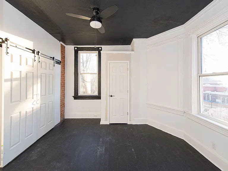 4160 Lakeman St — Photo 30