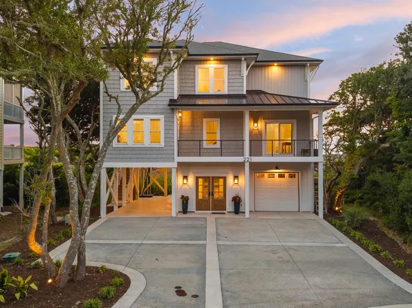 221 Porto Vista Drive, North Topsail Beach, NC 28460