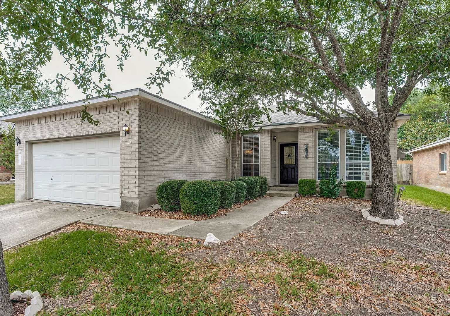 3-Bedroom In Lookout Canyon Creek, Comal I.S.D. — Photo 1