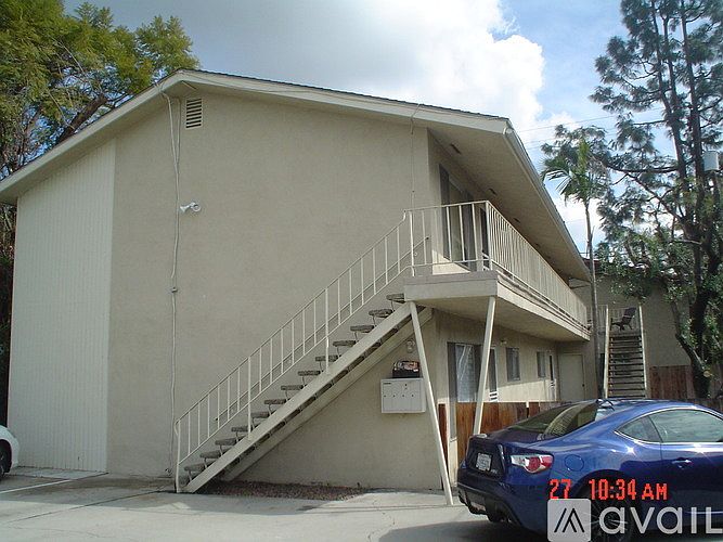 2nd image of 1700 Park Ave #3