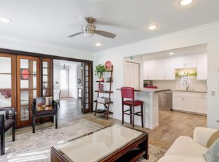 232 Nuthatch Ct, Three Bridges, NJ 08887