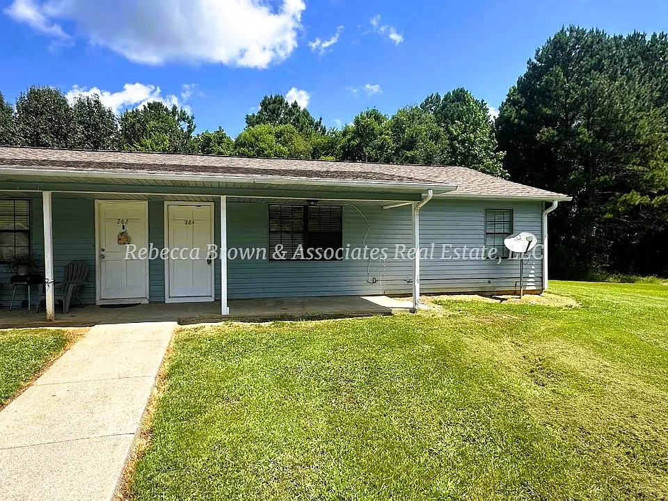 284 Landon Ct NE #284