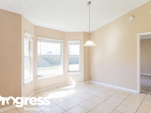 4th image of 1785 Lakemont Cir