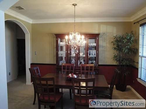 5th image of 5831 Aylworth Dr