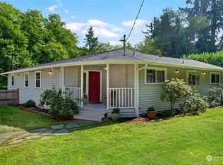 6350 Blakely Ave NE, Bainbridge Island, WA 98110