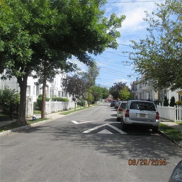 1st image of 60 Liberty St