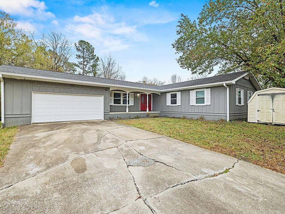 1st image of 116 Woodlawn Ct