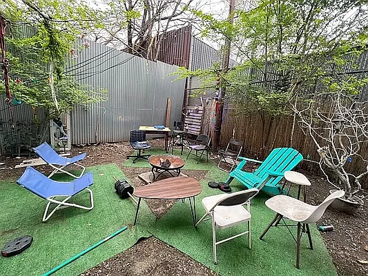 Rented by Rentall Group Inc | media 1