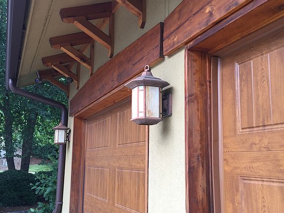 Classic Arts & Crafts style