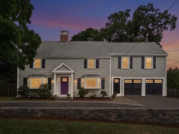 79 Grove St, Winchester, MA 01890