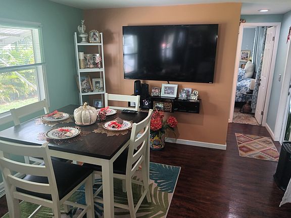 5th image of 1054 Rolling Rock Dr