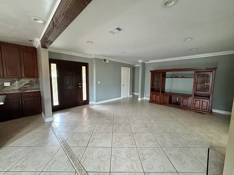 6624 Rhea Ave — Photo 10