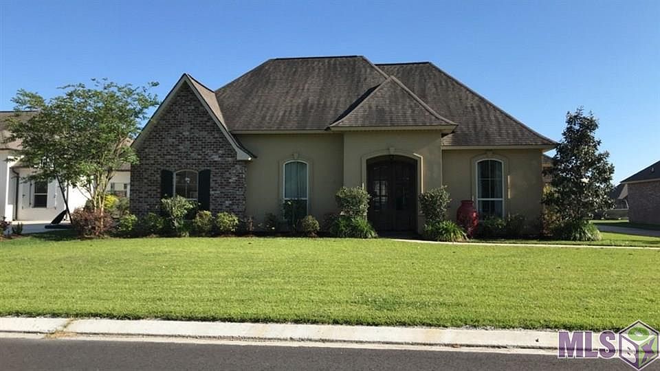 1st image of 10674 Creek Haven Ct