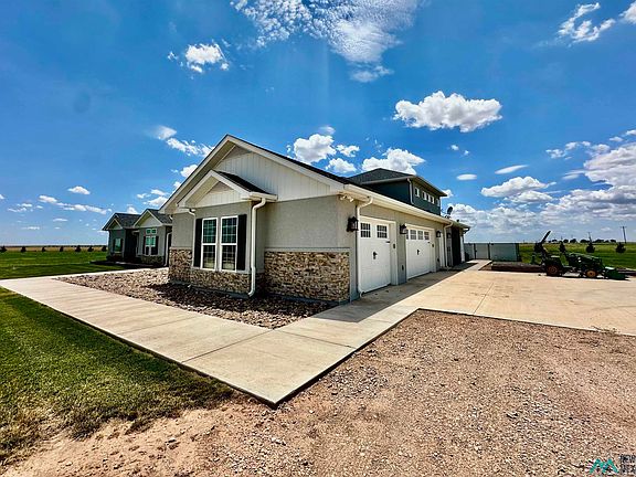 3rd image of 2098 State Road 108