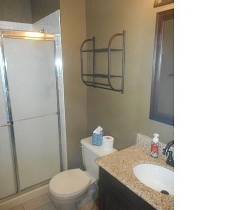 3rd image of 8861 Miners St